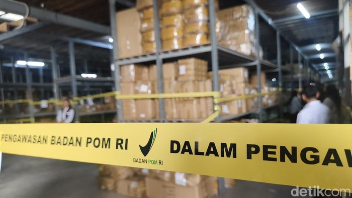Penampakan Gudang Tangerang yang Digerebek BPOM, Simpan Kosmetik Ilegal Senilai Rp 27 M